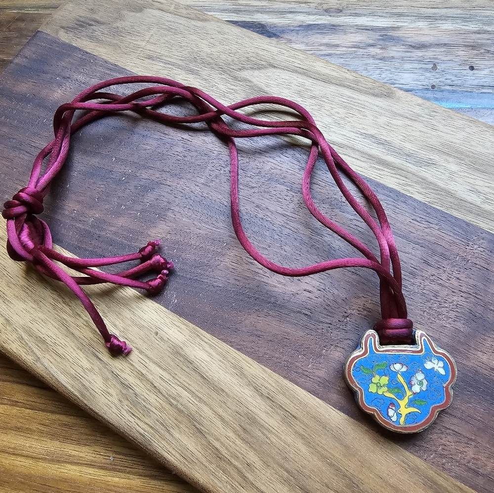 Cloissone Like Double-Sided Floral Pendant Necklace